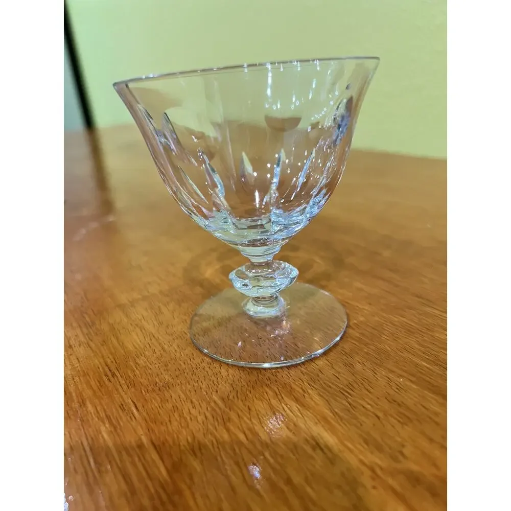 UV Reactive Set of 3 Beautiful Crystal White Wine Glasses Vintage